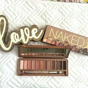 URBAN DECAY NAKED 3 EYESHADOW PALETTE 💕
